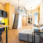 Hajos Trendy Mini Loft In The Center Apartamento Budapeste