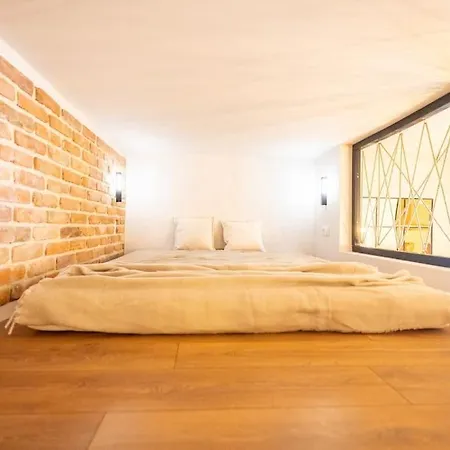 Hajos Trendy Mini Loft In The Center Budapest