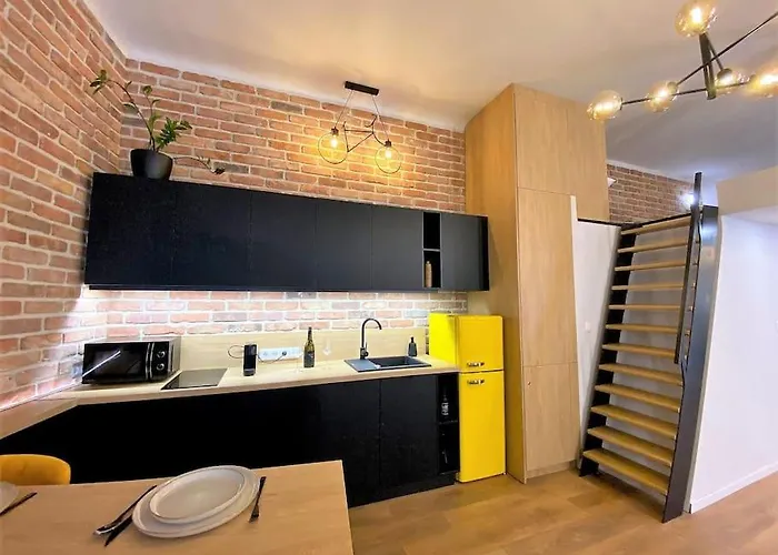 Daire Hajos Trendy Mini Loft In The Center *